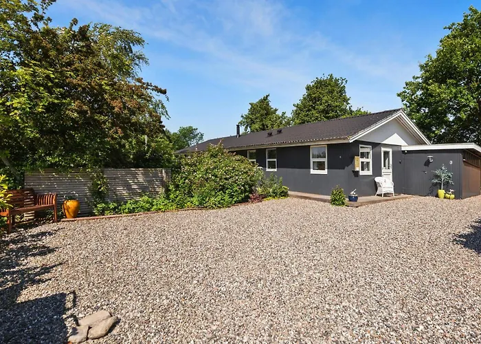 3 Bedroom In Odder *